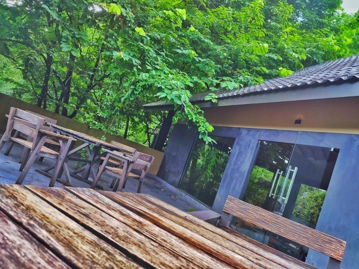 Forest Shade Eco Resort Deraniyagala Exterior foto